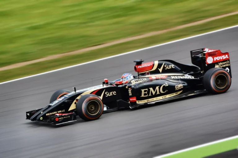 Red Bull wipe out and a Mercedes mix-up